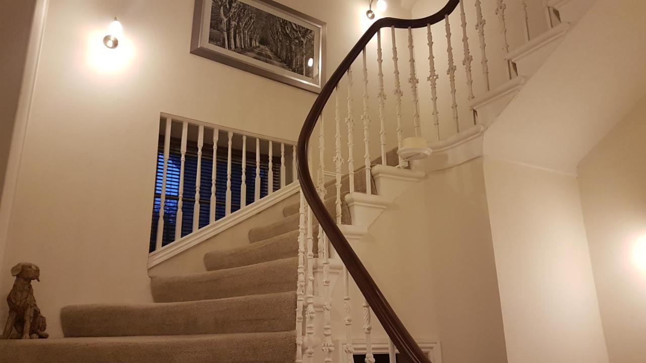 Langhouse Castle Bed And Breakfast Inverkip Exterior photo