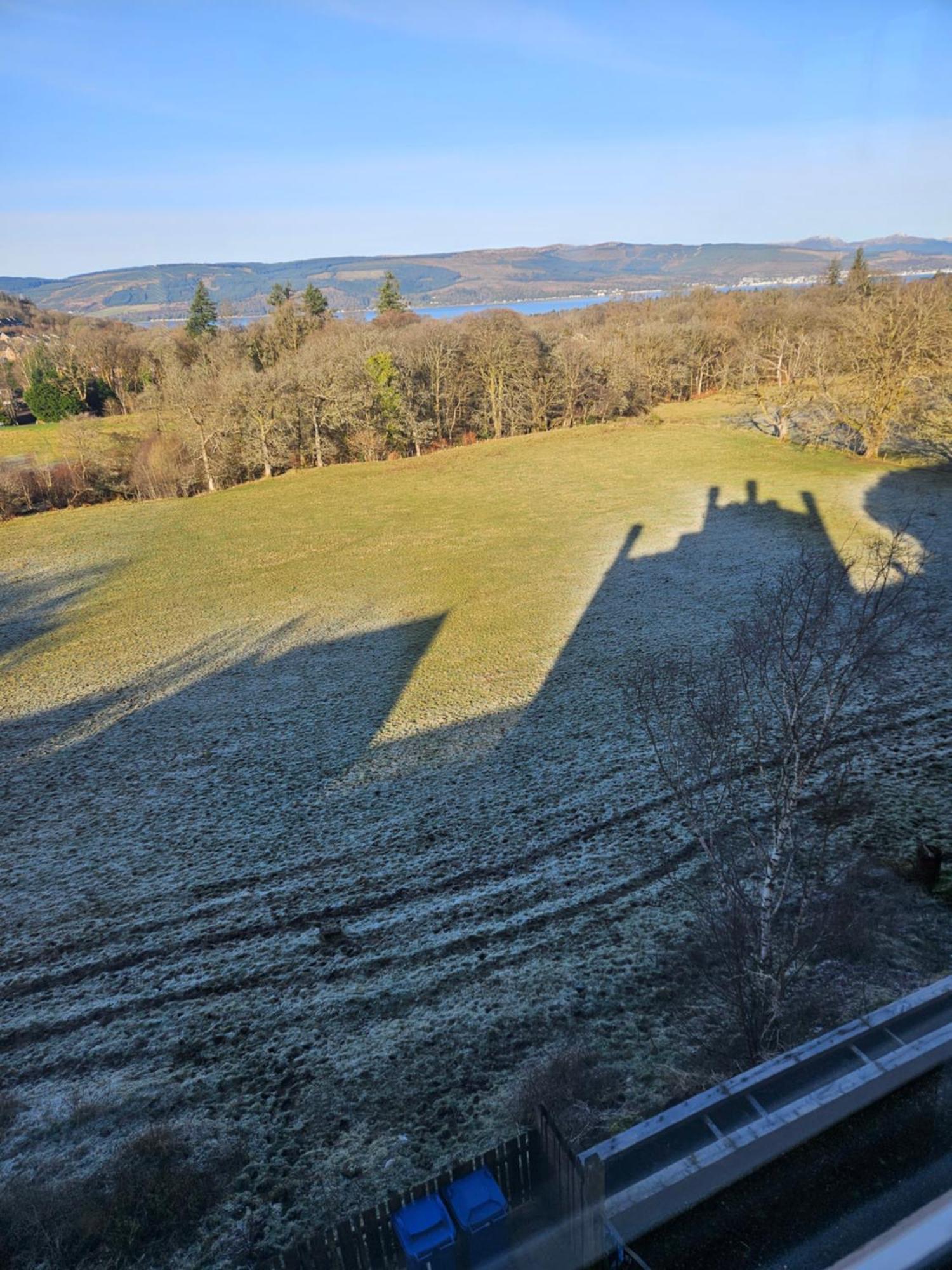 Langhouse Castle Bed And Breakfast Inverkip Exterior photo