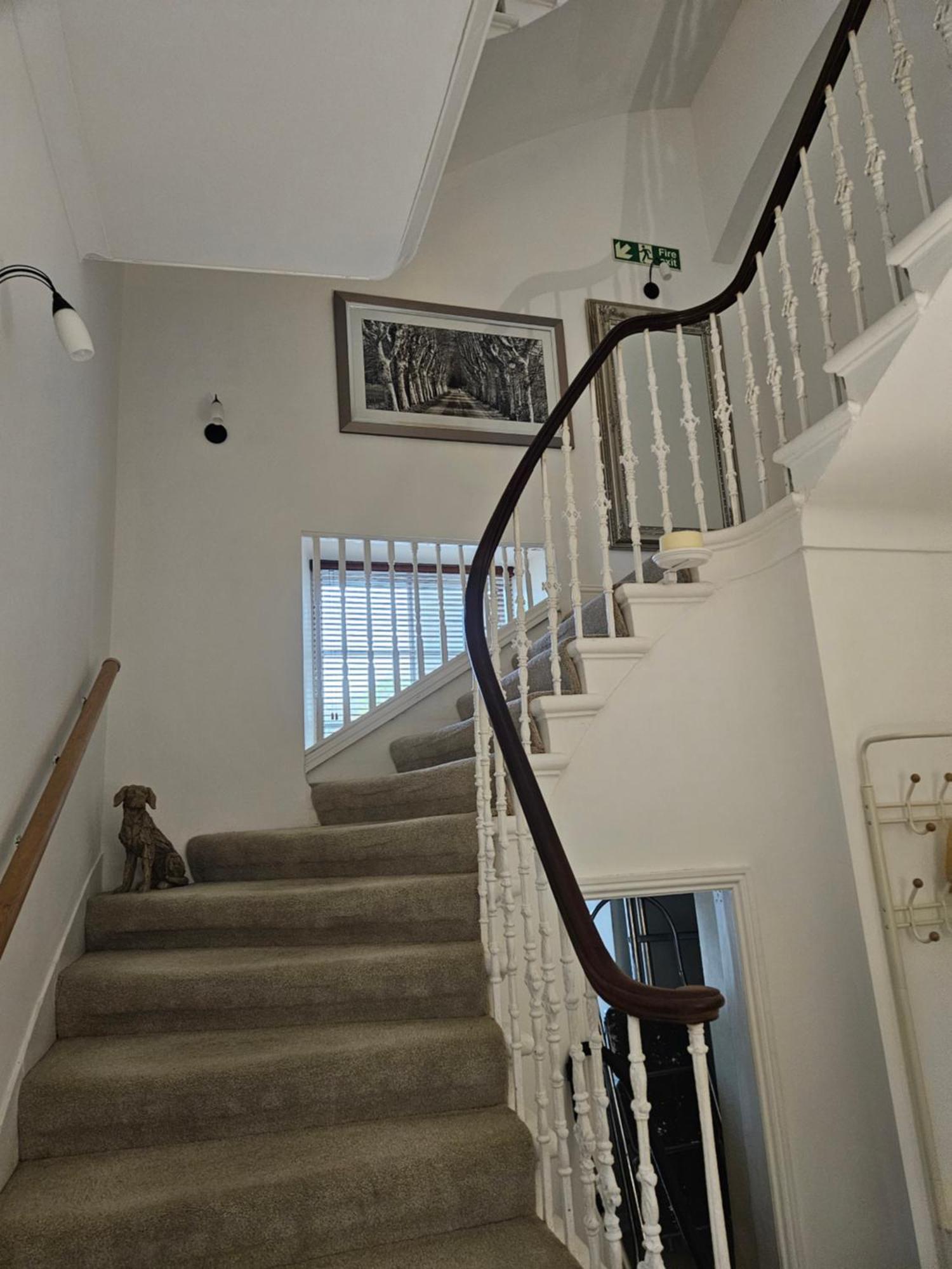 Langhouse Castle Bed And Breakfast Inverkip Exterior photo